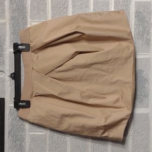 J. Crew Women's Tan/Cream Ruffled Slightly Puffy Lined Skirt Size 6